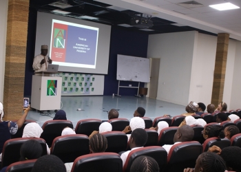 VP Tahir to Prospective Students: Choose University That Offers Value