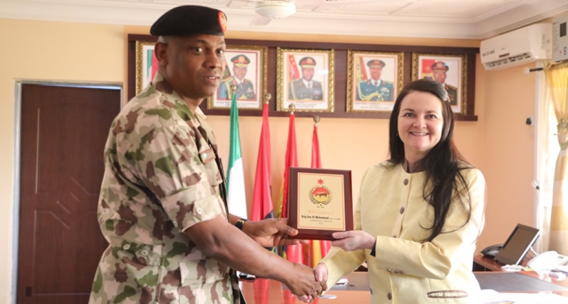 President Dekle leads Team to Yola command of Nigerian Army