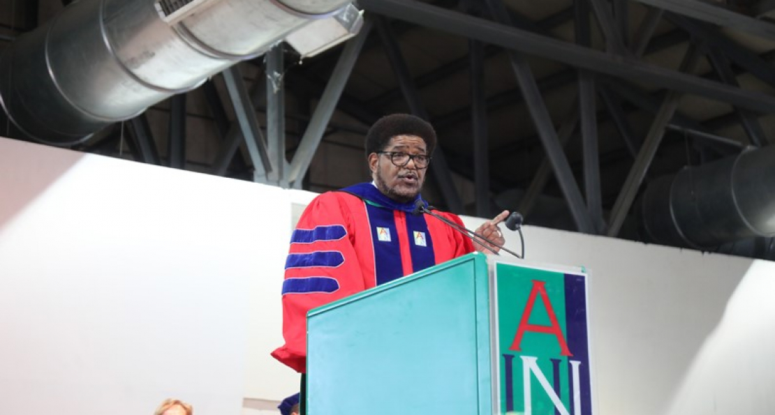 It is a Self-confident Start to New Academic Routine for Freshmen, as Dean Byron's Message Sinks in