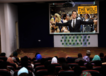 &quot;If you Want to be Rich, Never Give Up&quot; - ELS Screens Movie on Wall Street Greed