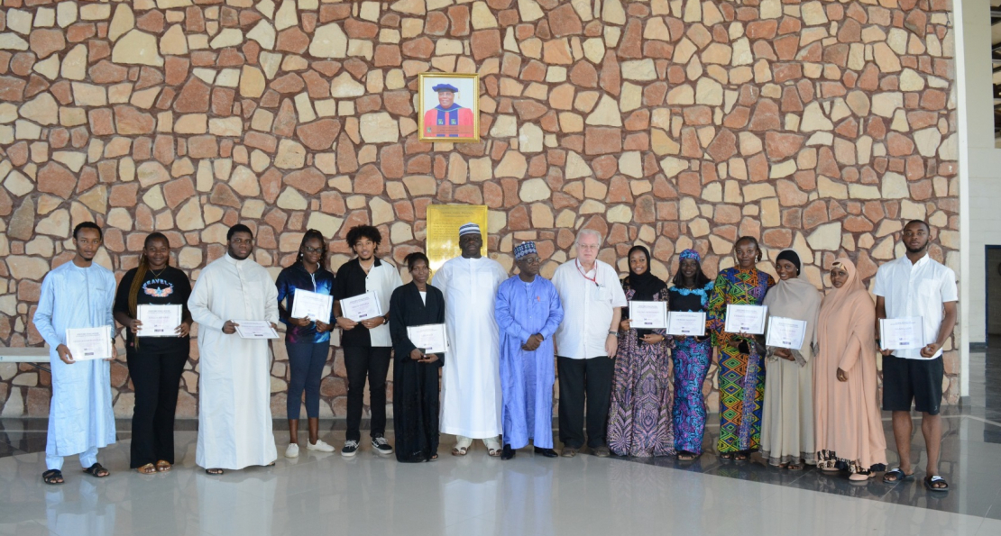 AUN Students Receive Diplomas After Excelling in Princeton University's World History Course