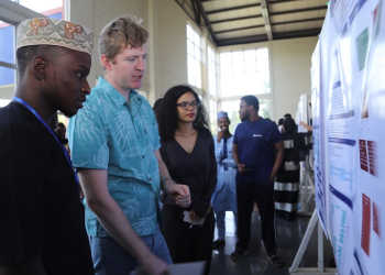 SITC Hosts 15th Senior Design Project Poster on Friday