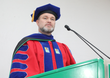 AUN PREPARES STUDENTS FOR JOBS THAT DON’T EXIST TODAY, SAYS PRESIDENT